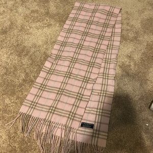 Burberry pink checkered scarf
